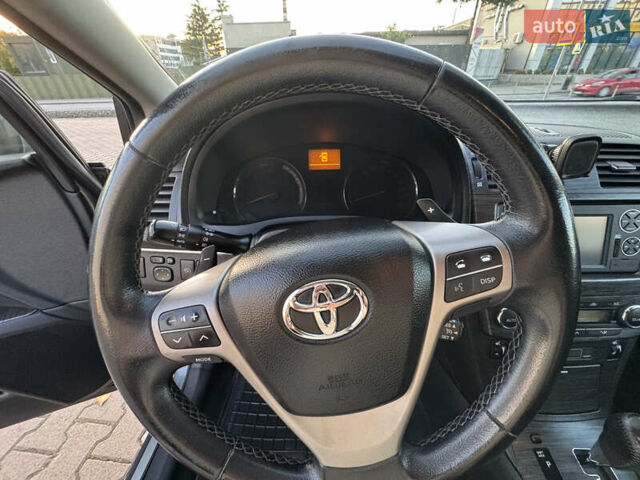 Серый Тойота Авенсис, объемом двигателя 2.23 л и пробегом 364 тыс. км за 8000 $, фото 13 на Automoto.ua