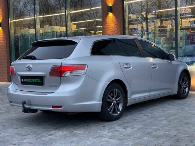 Серый Тойота Авенсис, объемом двигателя 2 л и пробегом 200 тыс. км за 9490 $, фото 7 на Automoto.ua