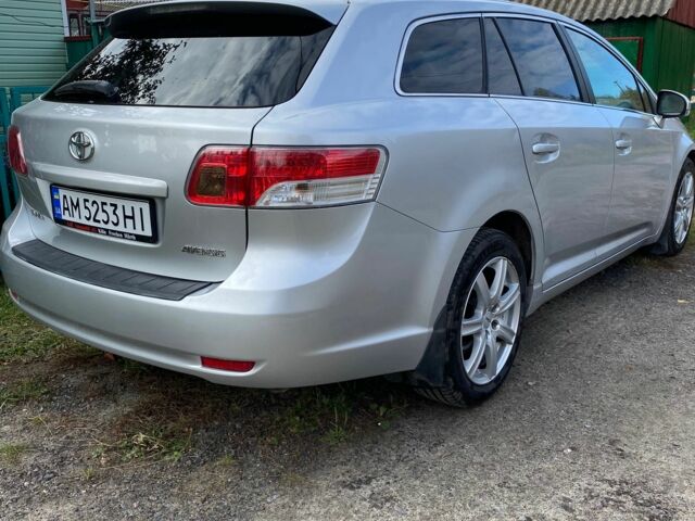 Серый Тойота Авенсис, объемом двигателя 2.2 л и пробегом 335 тыс. км за 9500 $, фото 8 на Automoto.ua