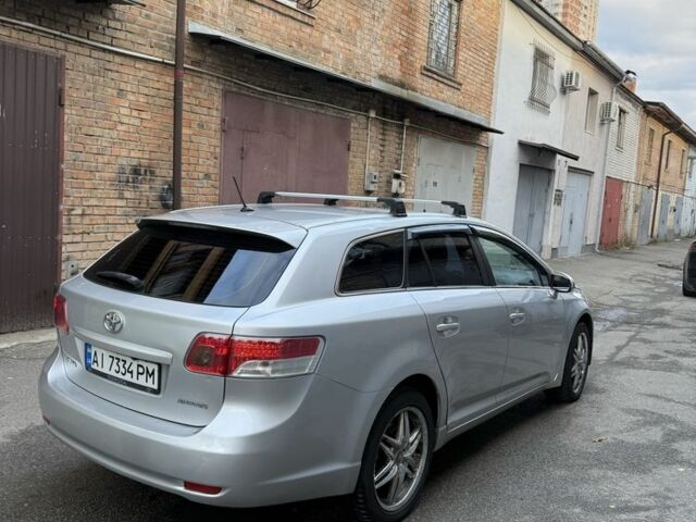 Серый Тойота Авенсис, объемом двигателя 1.8 л и пробегом 230 тыс. км за 8850 $, фото 15 на Automoto.ua