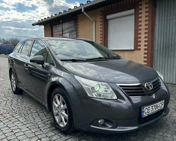 Серый Тойота Авенсис, объемом двигателя 2.23 л и пробегом 244 тыс. км за 8900 $, фото 4 на Automoto.ua