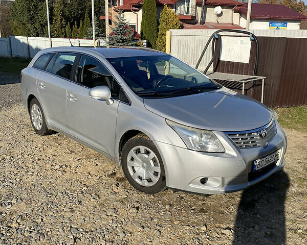 Серый Тойота Авенсис, объемом двигателя 2 л и пробегом 180 тыс. км за 9300 $, фото 6 на Automoto.ua