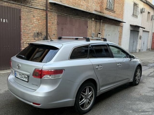 Серый Тойота Авенсис, объемом двигателя 1.8 л и пробегом 230 тыс. км за 8850 $, фото 9 на Automoto.ua