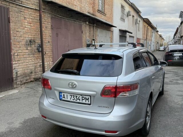 Серый Тойота Авенсис, объемом двигателя 1.8 л и пробегом 230 тыс. км за 8850 $, фото 13 на Automoto.ua