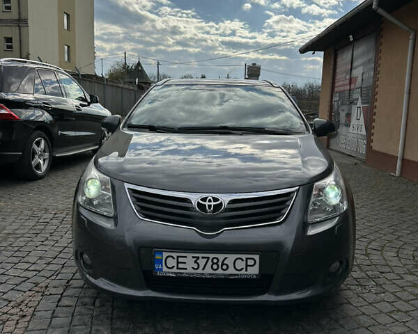 Серый Тойота Авенсис, объемом двигателя 2.23 л и пробегом 244 тыс. км за 8900 $, фото 3 на Automoto.ua