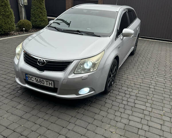 Серый Тойота Авенсис, объемом двигателя 2.2 л и пробегом 243 тыс. км за 9400 $, фото 18 на Automoto.ua