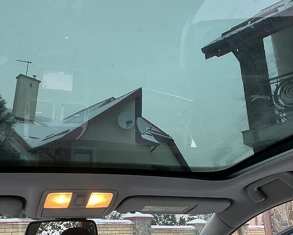 Сірий Тойота Авенсіс, об'ємом двигуна 2.2 л та пробігом 246 тис. км за 9400 $, фото 17 на Automoto.ua