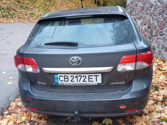 Серый Тойота Авенсис, объемом двигателя 1.8 л и пробегом 202 тыс. км за 9300 $, фото 3 на Automoto.ua