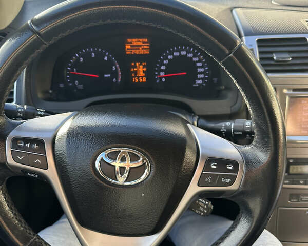 Серый Тойота Авенсис, объемом двигателя 1.99 л и пробегом 248 тыс. км за 12200 $, фото 41 на Automoto.ua