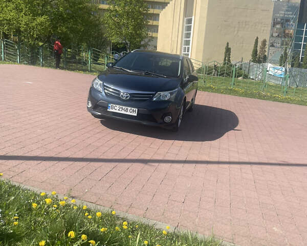 Сірий Тойота Авенсіс, об'ємом двигуна 1.8 л та пробігом 270 тис. км за 10000 $, фото 10 на Automoto.ua