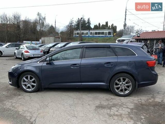 Серый Тойота Авенсис, объемом двигателя 2 л и пробегом 316 тыс. км за 10990 $, фото 7 на Automoto.ua