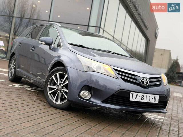 Серый Тойота Авенсис, объемом двигателя 2 л и пробегом 275 тыс. км за 11700 $, фото 12 на Automoto.ua