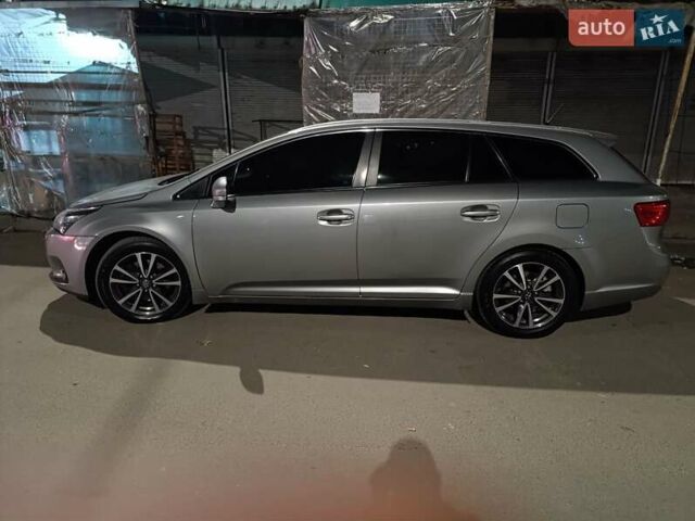 Сірий Тойота Авенсіс, об'ємом двигуна 2.23 л та пробігом 256 тис. км за 10800 $, фото 27 на Automoto.ua