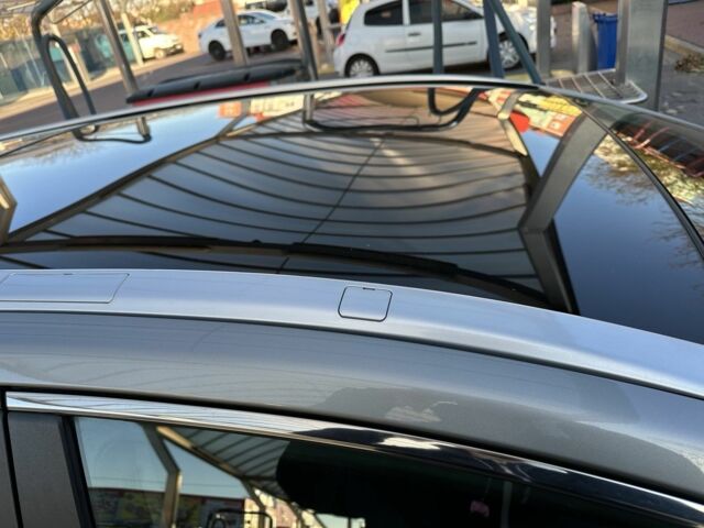 Серый Тойота Авенсис, объемом двигателя 2.2 л и пробегом 244 тыс. км за 9700 $, фото 18 на Automoto.ua