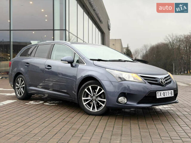 Серый Тойота Авенсис, объемом двигателя 2 л и пробегом 275 тыс. км за 11700 $, фото 16 на Automoto.ua
