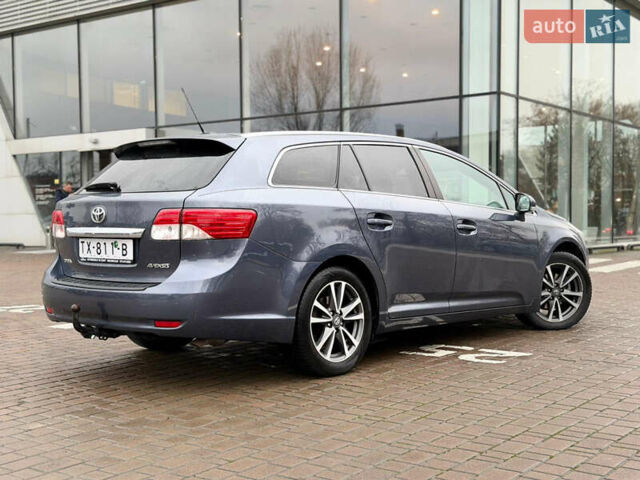 Серый Тойота Авенсис, объемом двигателя 2 л и пробегом 275 тыс. км за 11700 $, фото 19 на Automoto.ua