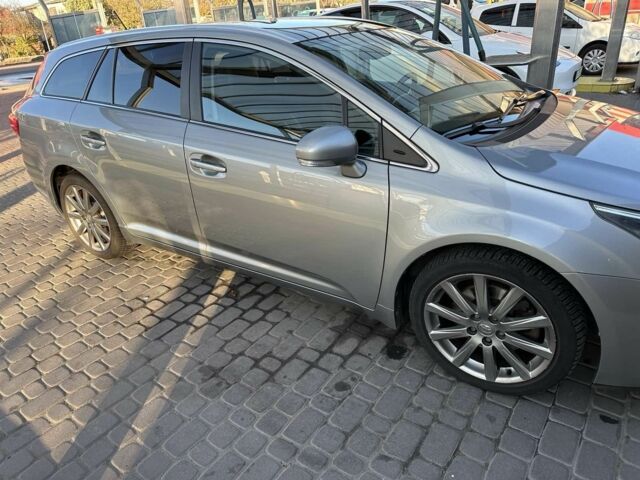 Серый Тойота Авенсис, объемом двигателя 2.2 л и пробегом 244 тыс. км за 9700 $, фото 15 на Automoto.ua