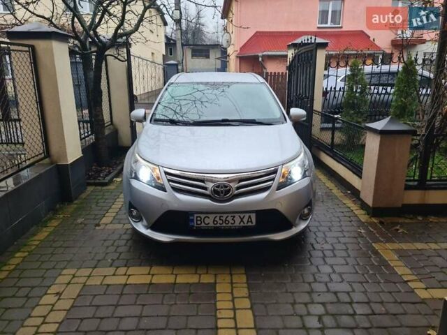 Сірий Тойота Авенсіс, об'ємом двигуна 2.2 л та пробігом 216 тис. км за 9900 $, фото 14 на Automoto.ua