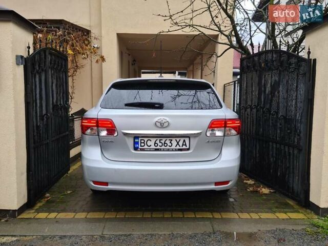 Сірий Тойота Авенсіс, об'ємом двигуна 2.2 л та пробігом 216 тис. км за 9900 $, фото 17 на Automoto.ua