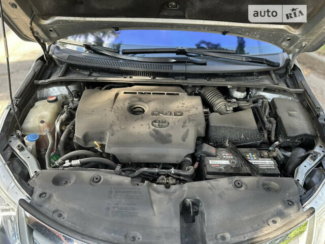 Сірий Тойота Авенсіс, об'ємом двигуна 2 л та пробігом 181 тис. км за 11499 $, фото 42 на Automoto.ua