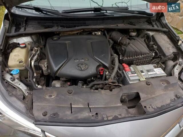 Сірий Тойота Авенсіс, об'ємом двигуна 2 л та пробігом 313 тис. км за 13200 $, фото 27 на Automoto.ua