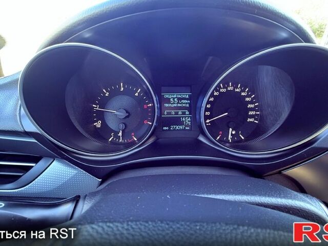 Серый Тойота Авенсис, объемом двигателя 2 л и пробегом 273 тыс. км за 13200 $, фото 8 на Automoto.ua