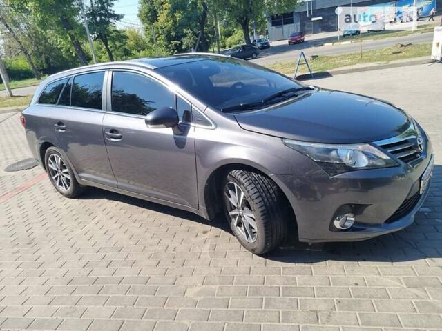 Сірий Тойота Авенсіс, об'ємом двигуна 2.2 л та пробігом 280 тис. км за 15900 $, фото 13 на Automoto.ua