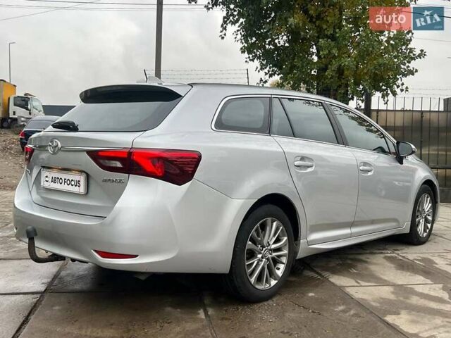 Серый Тойота Авенсис, объемом двигателя 2 л и пробегом 274 тыс. км за 13490 $, фото 6 на Automoto.ua