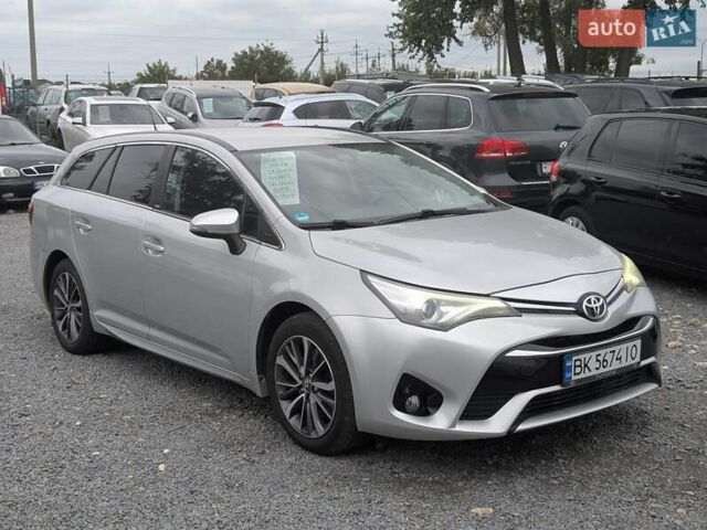 Серый Тойота Авенсис, объемом двигателя 2 л и пробегом 241 тыс. км за 13950 $, фото 5 на Automoto.ua
