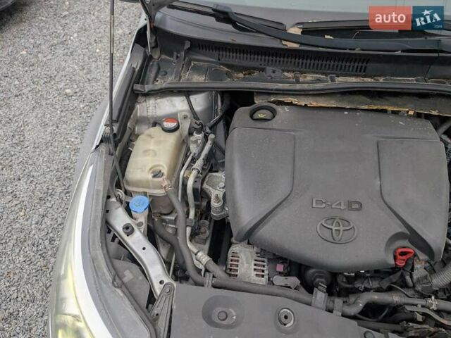 Серый Тойота Авенсис, объемом двигателя 2 л и пробегом 241 тыс. км за 13750 $, фото 53 на Automoto.ua