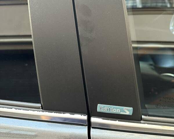 Сірий Тойота Авенсіс, об'ємом двигуна 2 л та пробігом 255 тис. км за 16300 $, фото 6 на Automoto.ua