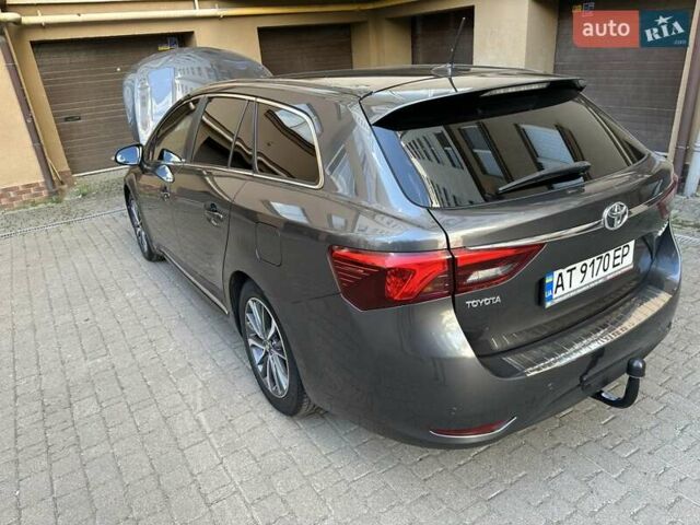 Сірий Тойота Авенсіс, об'ємом двигуна 2 л та пробігом 255 тис. км за 16300 $, фото 18 на Automoto.ua