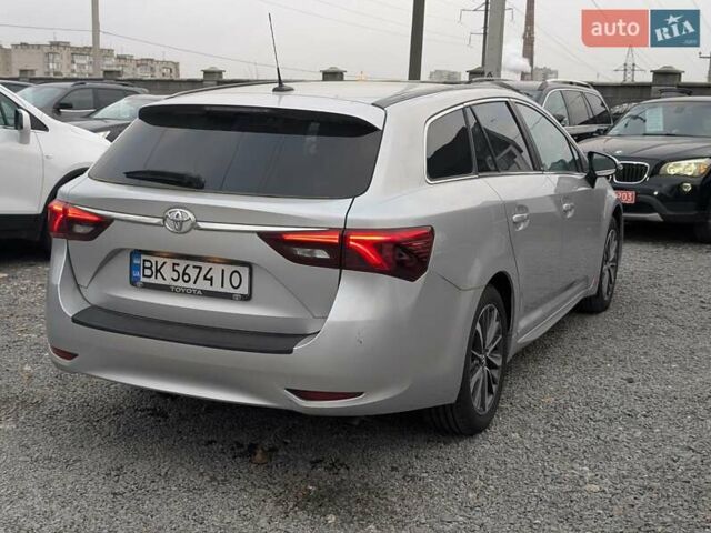 Серый Тойота Авенсис, объемом двигателя 2 л и пробегом 241 тыс. км за 13750 $, фото 13 на Automoto.ua