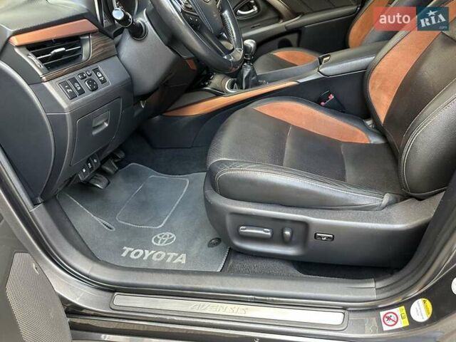Сірий Тойота Авенсіс, об'ємом двигуна 2 л та пробігом 255 тис. км за 16300 $, фото 30 на Automoto.ua