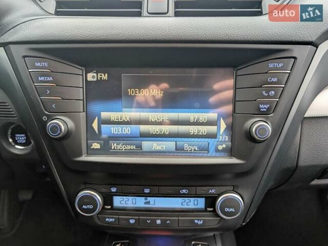 Серый Тойота Авенсис, объемом двигателя 2 л и пробегом 241 тыс. км за 13750 $, фото 48 на Automoto.ua