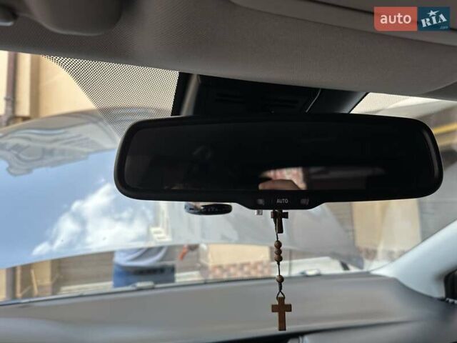 Сірий Тойота Авенсіс, об'ємом двигуна 2 л та пробігом 255 тис. км за 16300 $, фото 25 на Automoto.ua