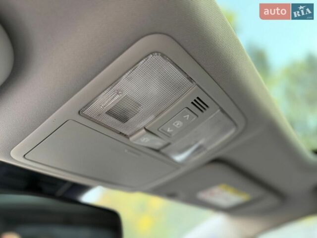 Серый Тойота Авенсис, объемом двигателя 1.8 л и пробегом 265 тыс. км за 11999 $, фото 16 на Automoto.ua