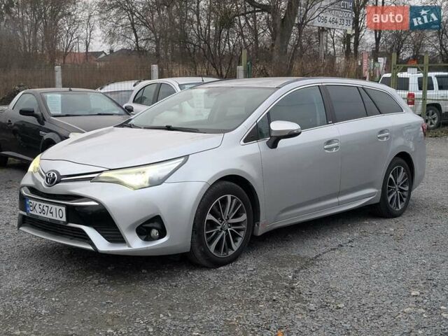 Серый Тойота Авенсис, объемом двигателя 2 л и пробегом 241 тыс. км за 13750 $, фото 3 на Automoto.ua