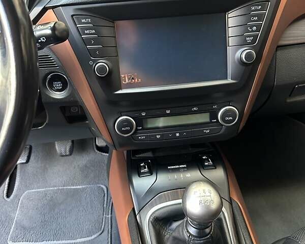 Сірий Тойота Авенсіс, об'ємом двигуна 2 л та пробігом 255 тис. км за 16300 $, фото 29 на Automoto.ua