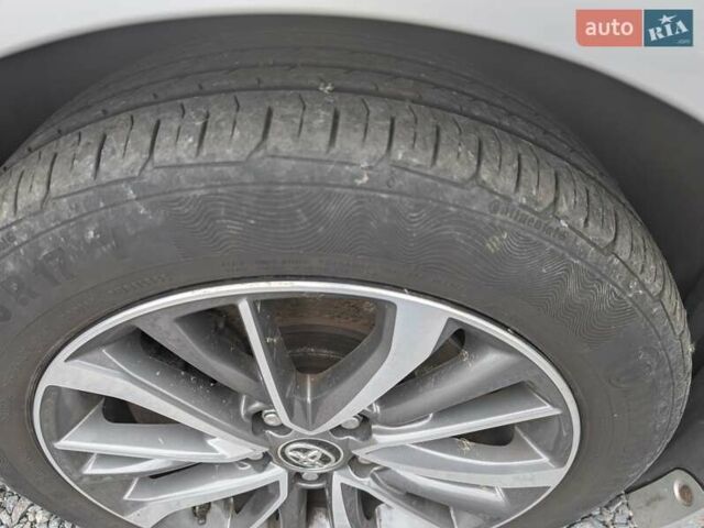 Серый Тойота Авенсис, объемом двигателя 2 л и пробегом 241 тыс. км за 13950 $, фото 20 на Automoto.ua