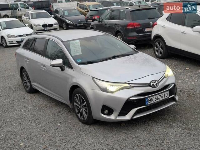 Серый Тойота Авенсис, объемом двигателя 2 л и пробегом 241 тыс. км за 13750 $, фото 6 на Automoto.ua