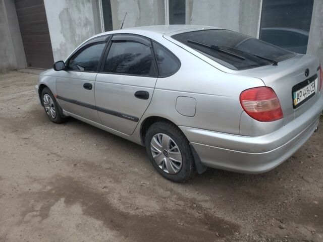 Серый Тойота Авенсис, объемом двигателя 2 л и пробегом 264 тыс. км за 2750 $, фото 1 на Automoto.ua