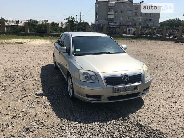 Серый Тойота Авенсис, объемом двигателя 1.8 л и пробегом 280 тыс. км за 5550 $, фото 1 на Automoto.ua