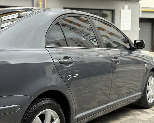 Сірий Тойота Авенсіс, об'ємом двигуна 1.79 л та пробігом 248 тис. км за 5650 $, фото 7 на Automoto.ua
