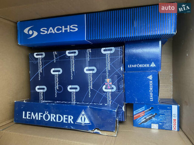 Сірий Тойота Авенсіс, об'ємом двигуна 1.79 л та пробігом 248 тис. км за 5650 $, фото 38 на Automoto.ua