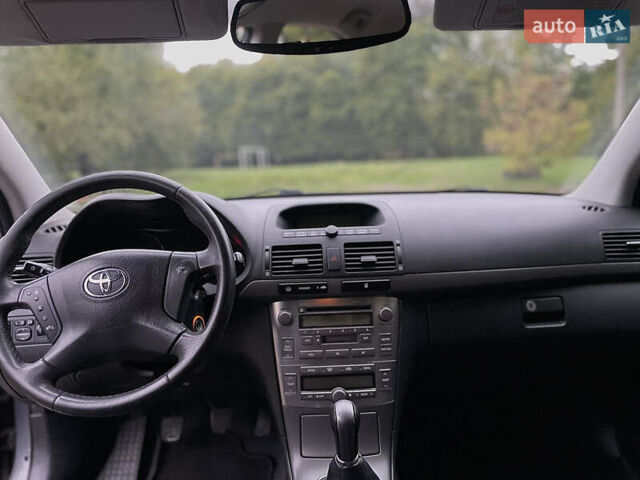 Сірий Тойота Авенсіс, об'ємом двигуна 1.79 л та пробігом 248 тис. км за 5650 $, фото 21 на Automoto.ua