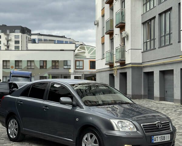 Сірий Тойота Авенсіс, об'ємом двигуна 1.79 л та пробігом 248 тис. км за 5650 $, фото 17 на Automoto.ua