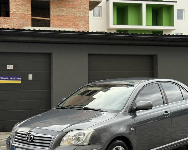Сірий Тойота Авенсіс, об'ємом двигуна 1.79 л та пробігом 248 тис. км за 5650 $, фото 1 на Automoto.ua