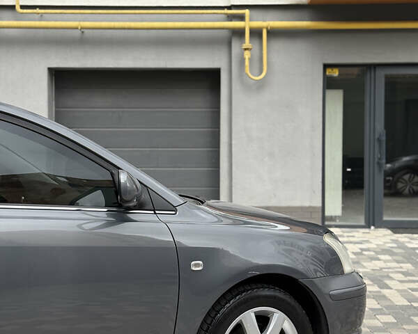 Сірий Тойота Авенсіс, об'ємом двигуна 1.79 л та пробігом 248 тис. км за 5650 $, фото 8 на Automoto.ua