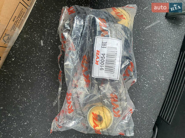 Сірий Тойота Авенсіс, об'ємом двигуна 1.79 л та пробігом 248 тис. км за 5650 $, фото 35 на Automoto.ua